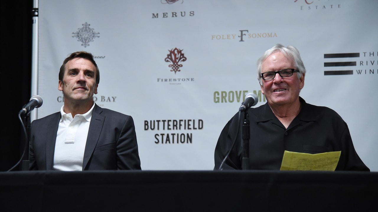 Las Vegas considering Nighthawks for nickname