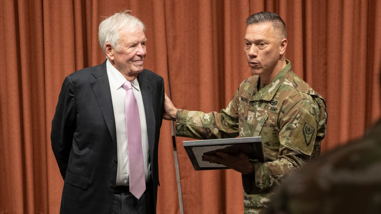 Foley Honored by Nevada Army National Guard | Vegas Golden Knights