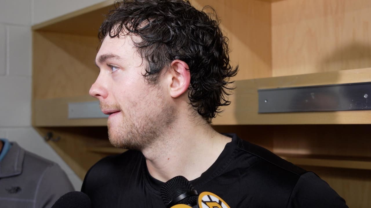 Locker Room Raw: Johnny Beecher | Boston Bruins