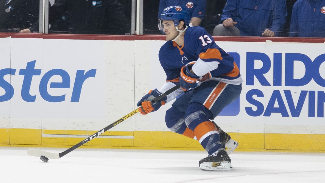 Barzal offer sheet would be matched by Islanders, GM says | NHL.com
