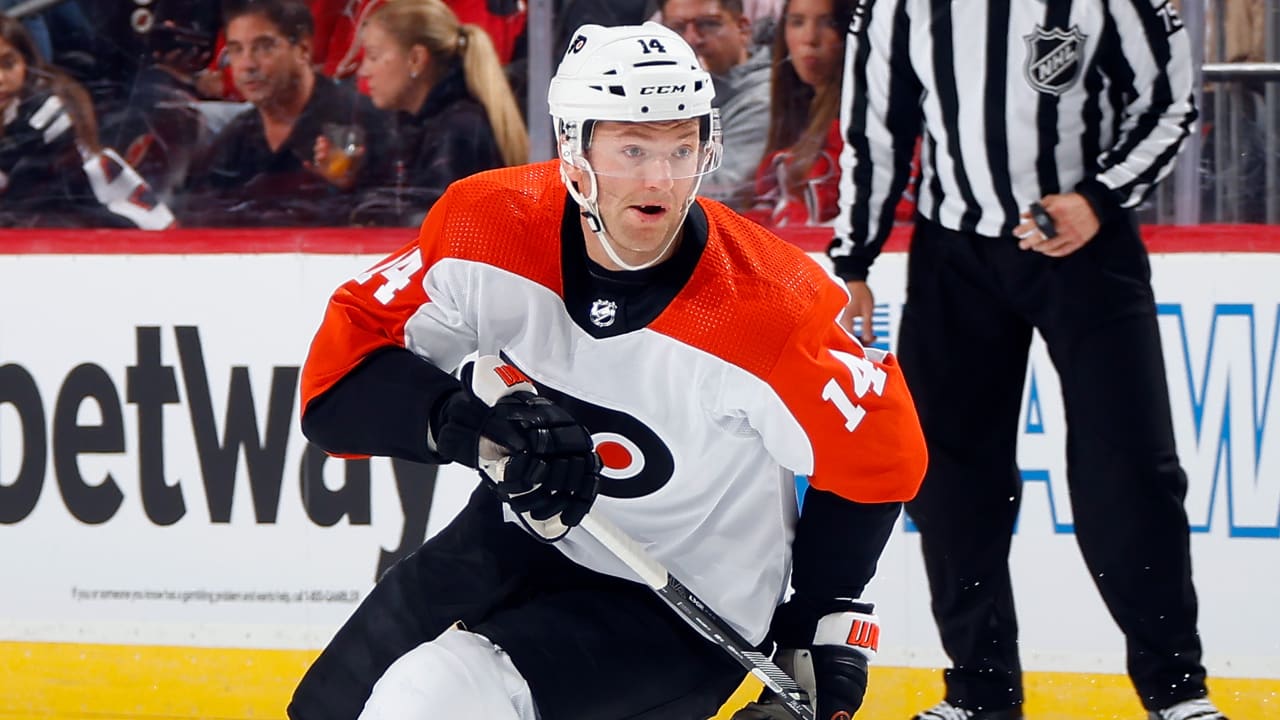 Flyers center Sean Couturier set for first game since 2021