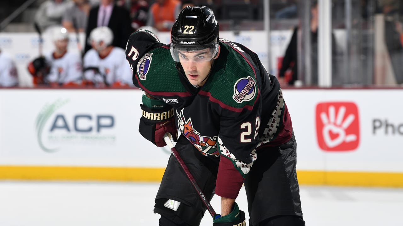 Center Jack McBain files for one-year, $2.25 million contract, Arizona  Coyotes file for two-year contract with $1.2 million AAV as arbitration  hearing nears - Daily Faceoff