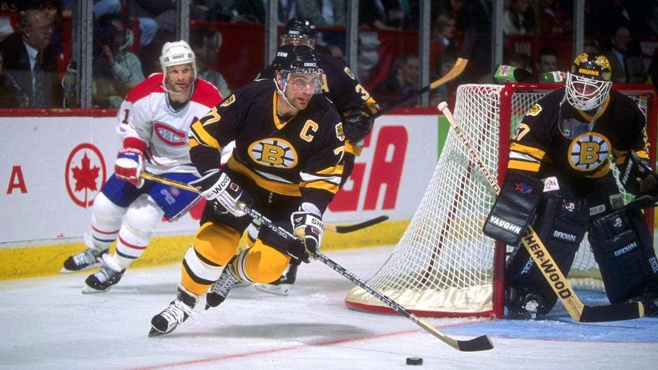  NHL - Avs -- and Bruins -- to retire Bourque's No. 77