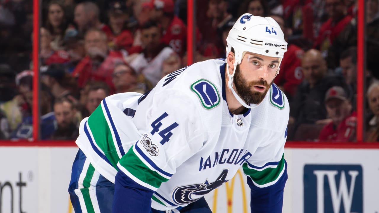 Gudbranson of Canucks suspended one game for boarding