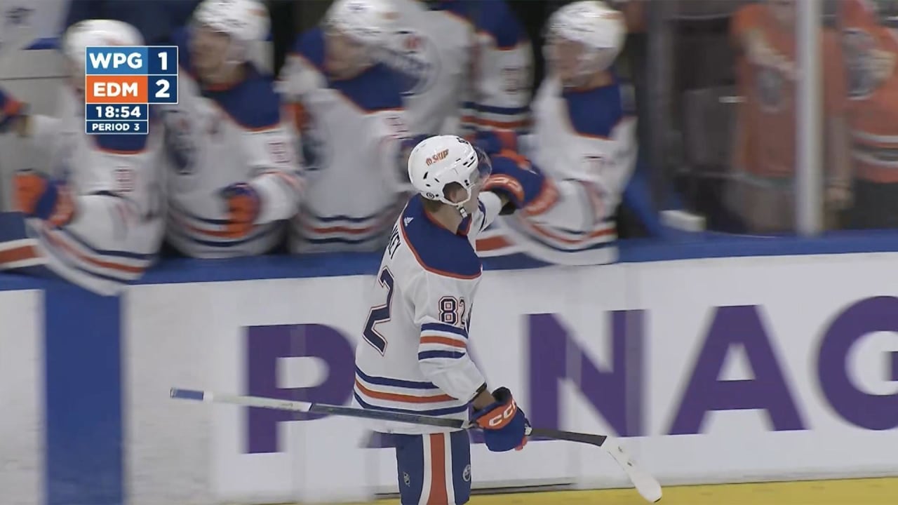 Young Stars Beau Akey scores first goal with Edmonton Oilers in 3