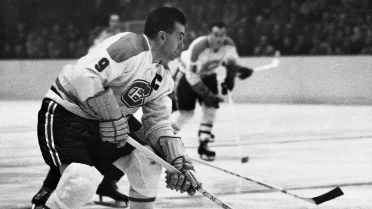 Oct. 19 Richard scores 500th NHL goal