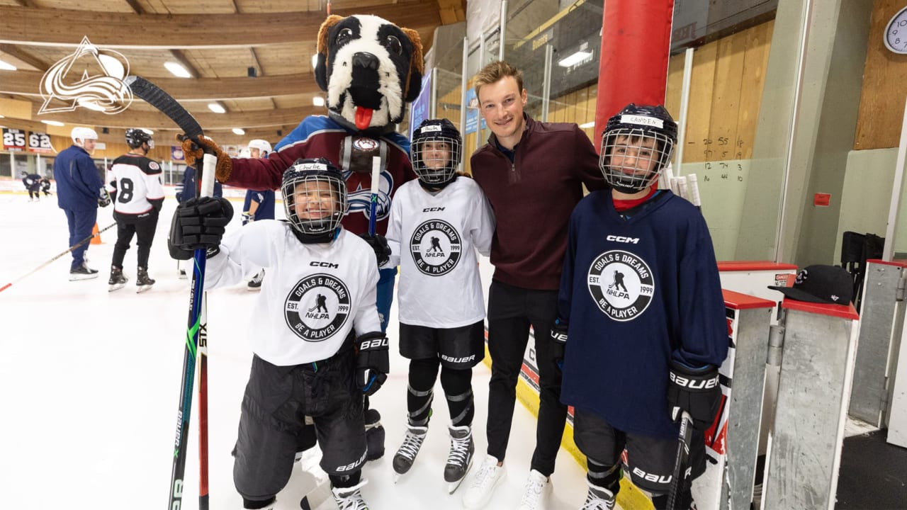 Makar, NHLPA give out free hockey gear to Colorado kids
