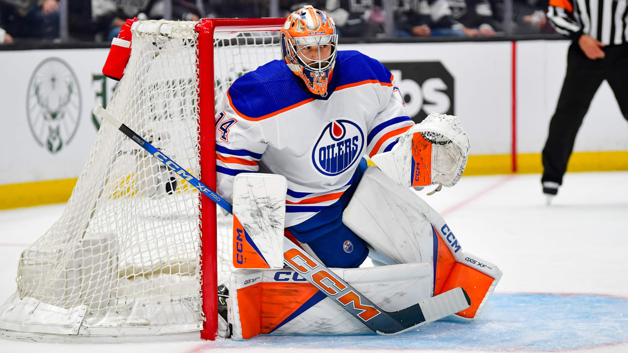 Skinner ‘the rock’ for Oilers in Game 4, helps take commanding lead in ...