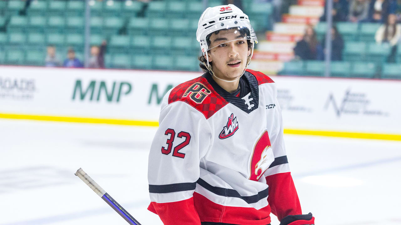 Parascak lauded for maturity, cerebral approach entering 2024 NHL Draft