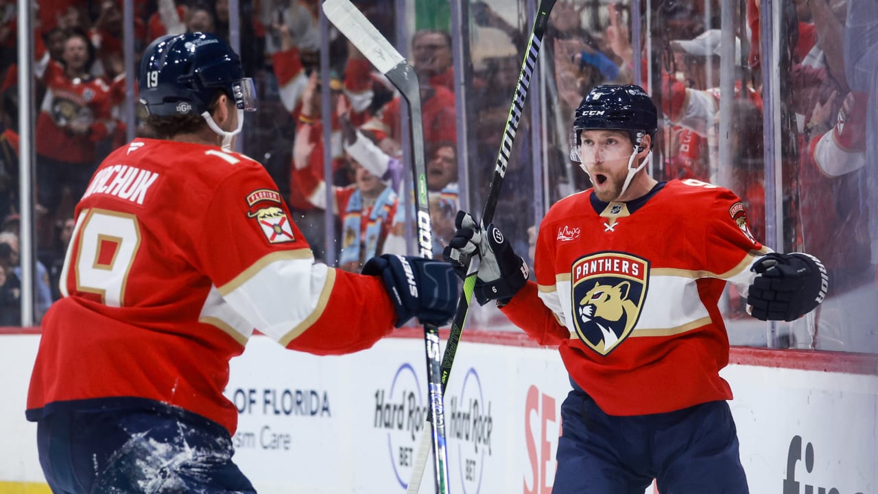 Panthers score 4 points in first open Cup defense with win over Bruins