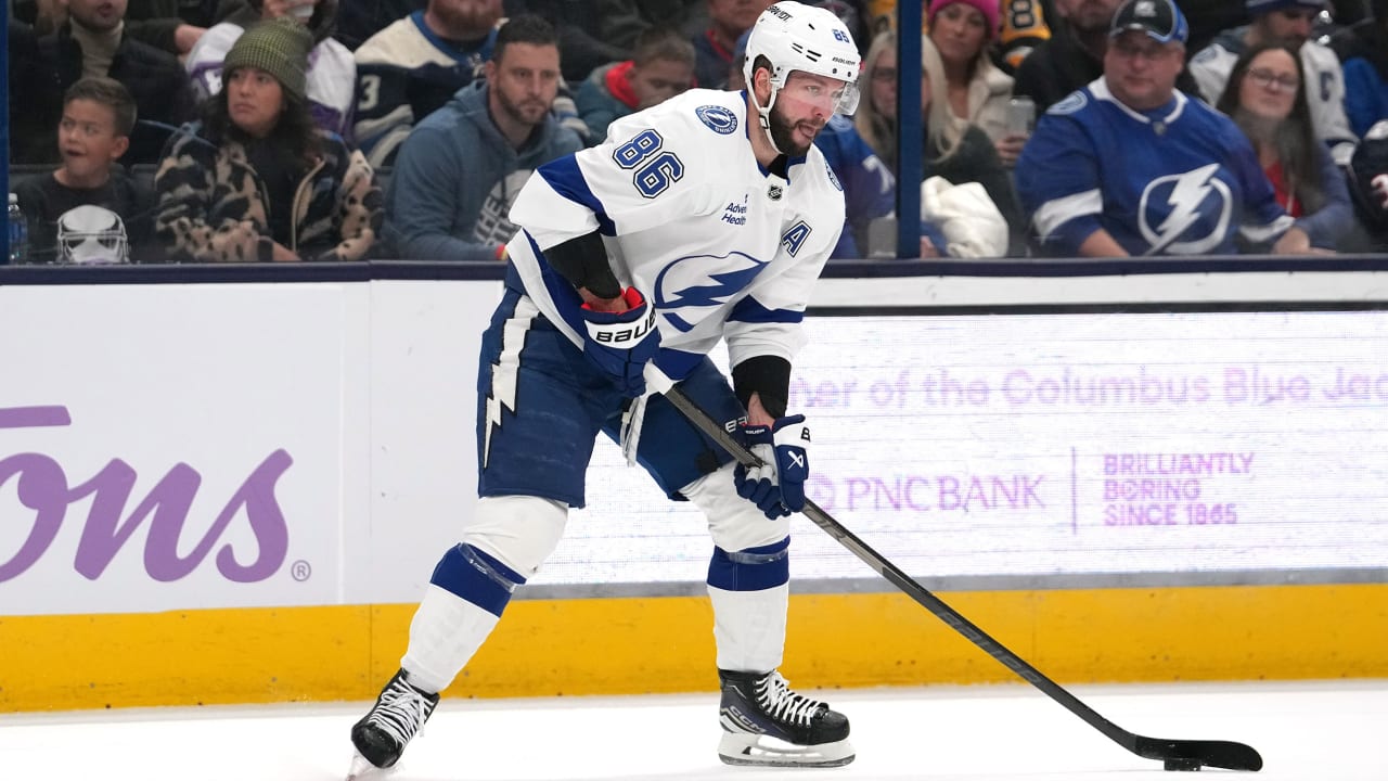 NHL Buzz: Kucherov Returns from Injury for Lightning vs Canucks