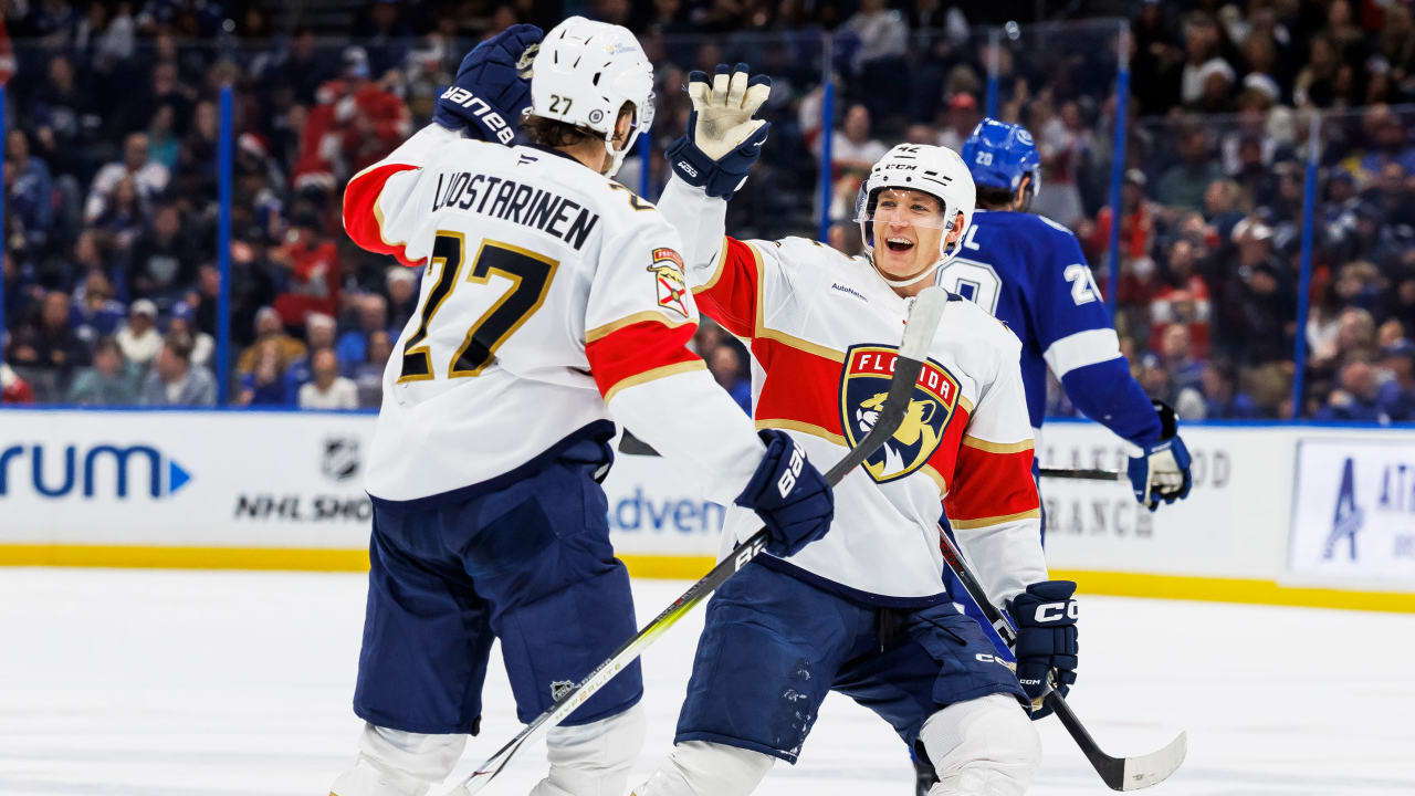 Panthers Get 2 Short-Handed Goals in 2nd, Top Lightning for 4th Win in Row