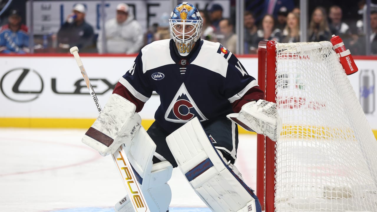 NHL Buzz Wedgewood will "miss some time" for Avalanche with injury