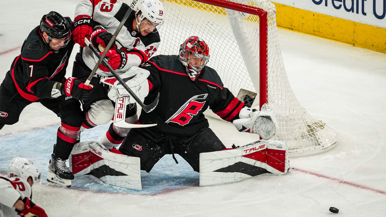Andersen healthy, thriving for Hurricanes against Devils in 1st round | NHL.com
