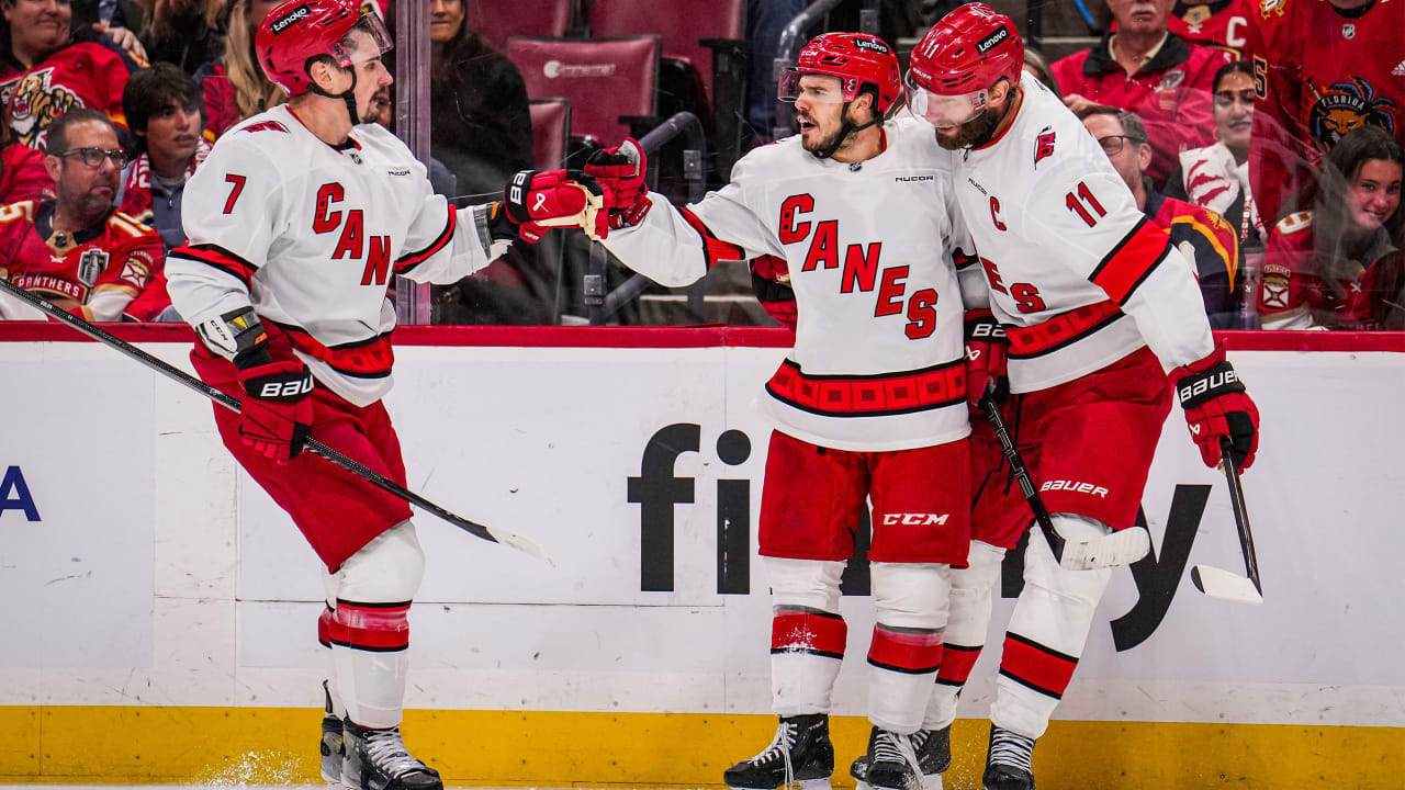Hurricanes play steady game, shut out Panthers in Game 4 | NHL.com