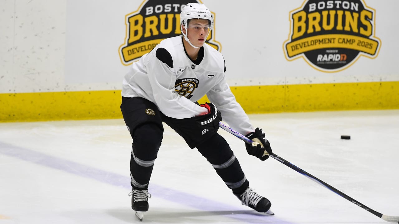 Bruins draft picks Hagens, Moore shake off travel delays, make 1st skate | NHL.com