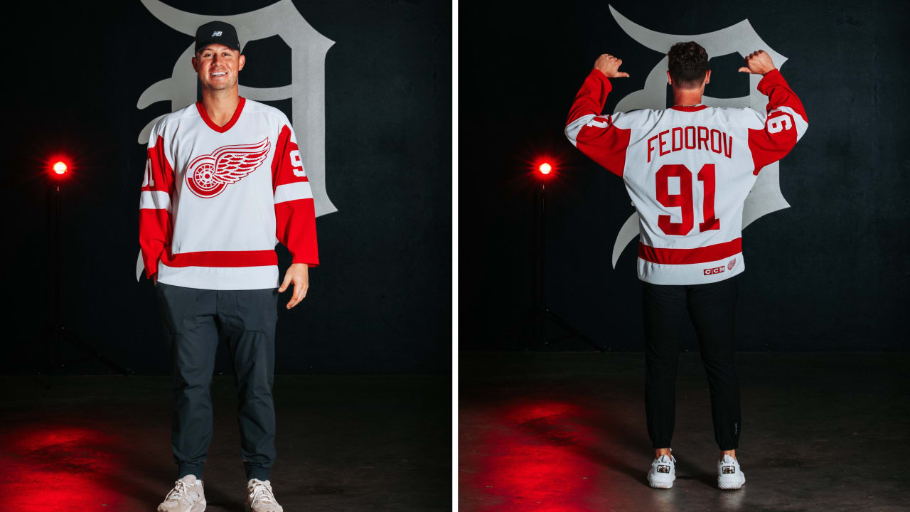 Detroit Tigers players wear Fedorov jerseys to ballpark