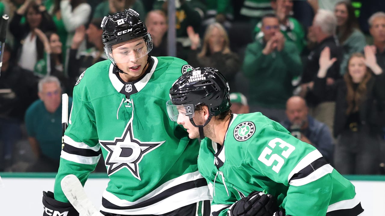 Robertson's 400th NHL point | NHL.com