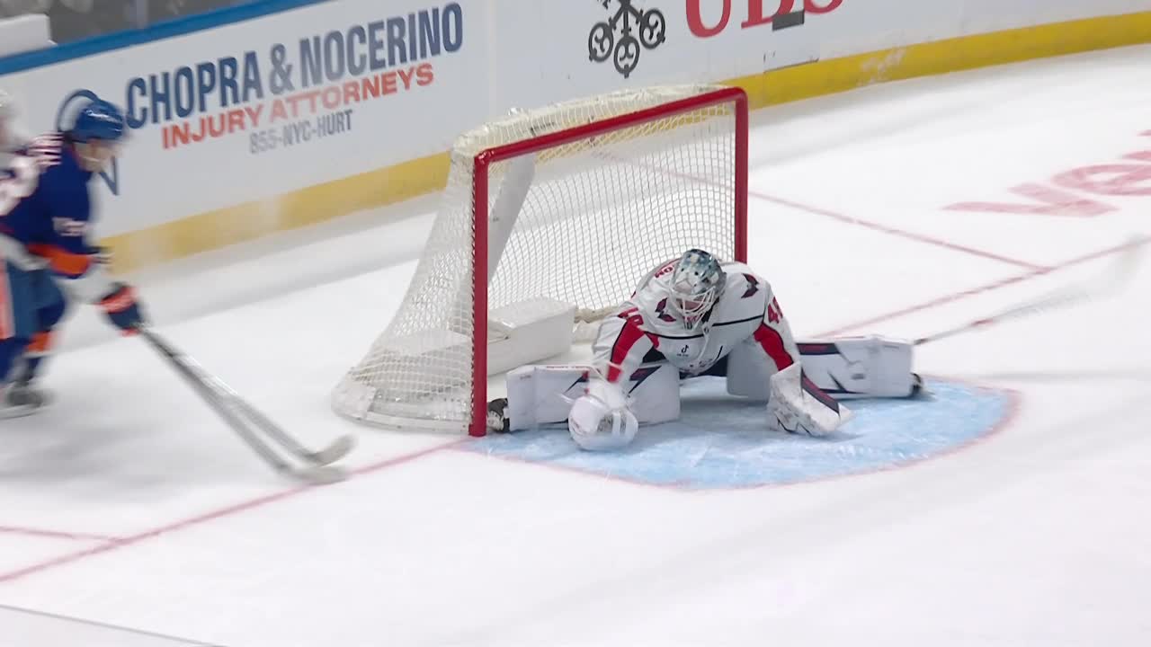 Thompson stones Barzal's wraparound attempt | NHL.com