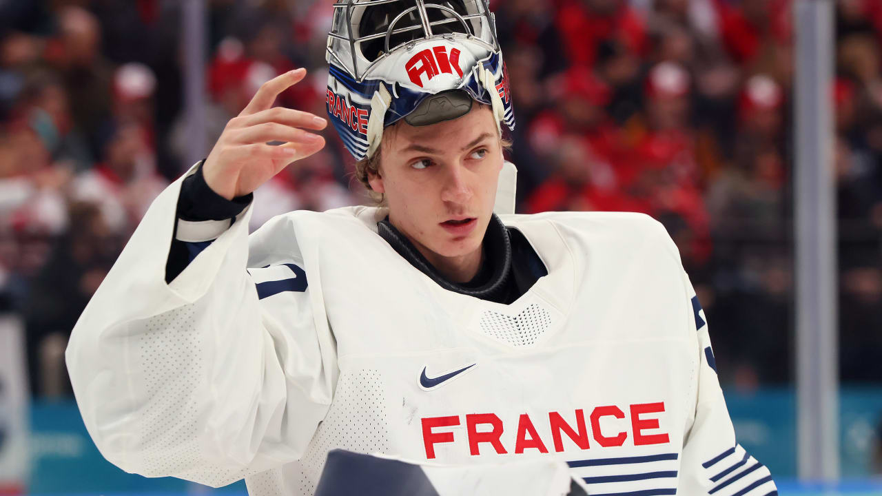 Keller tries to soak in 'magical' scene despite French loss in Olympics