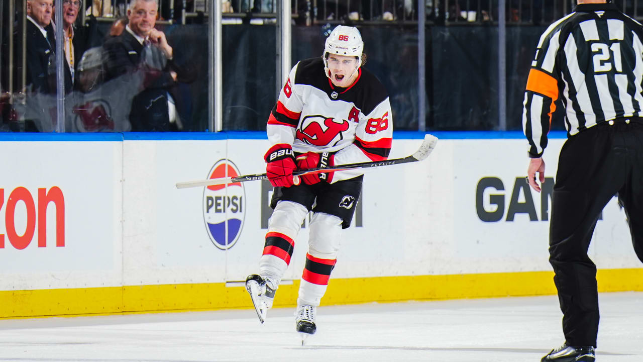 Jack Hughes has 3 points, powers Devils past Rangers for 3rd straight win | NHL.com