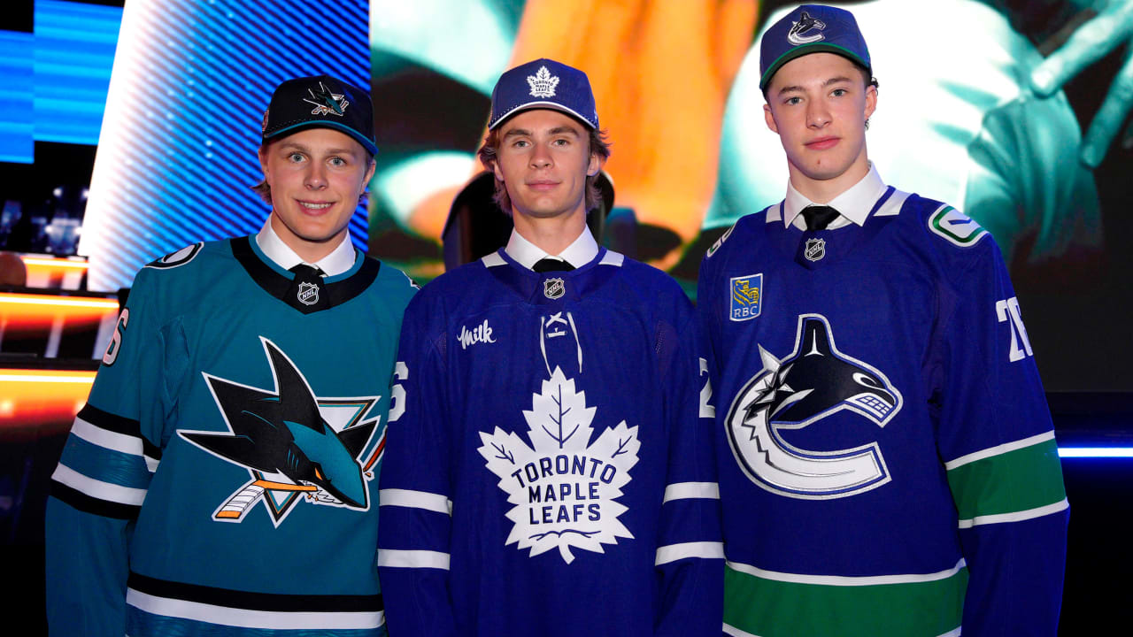 Gavin McKenna goes No. 1 in a trade-heavy 2026 NHL draft