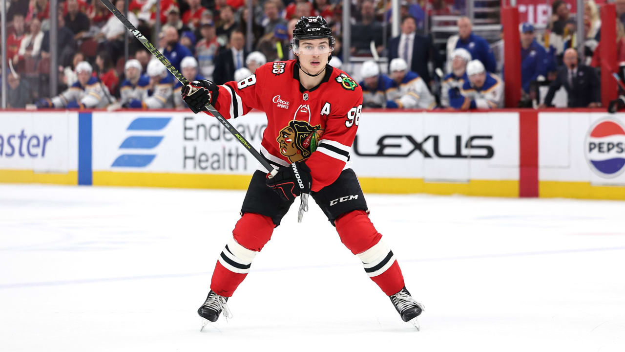 Bedard contract with Blackhawks 'not there yet' says GM
