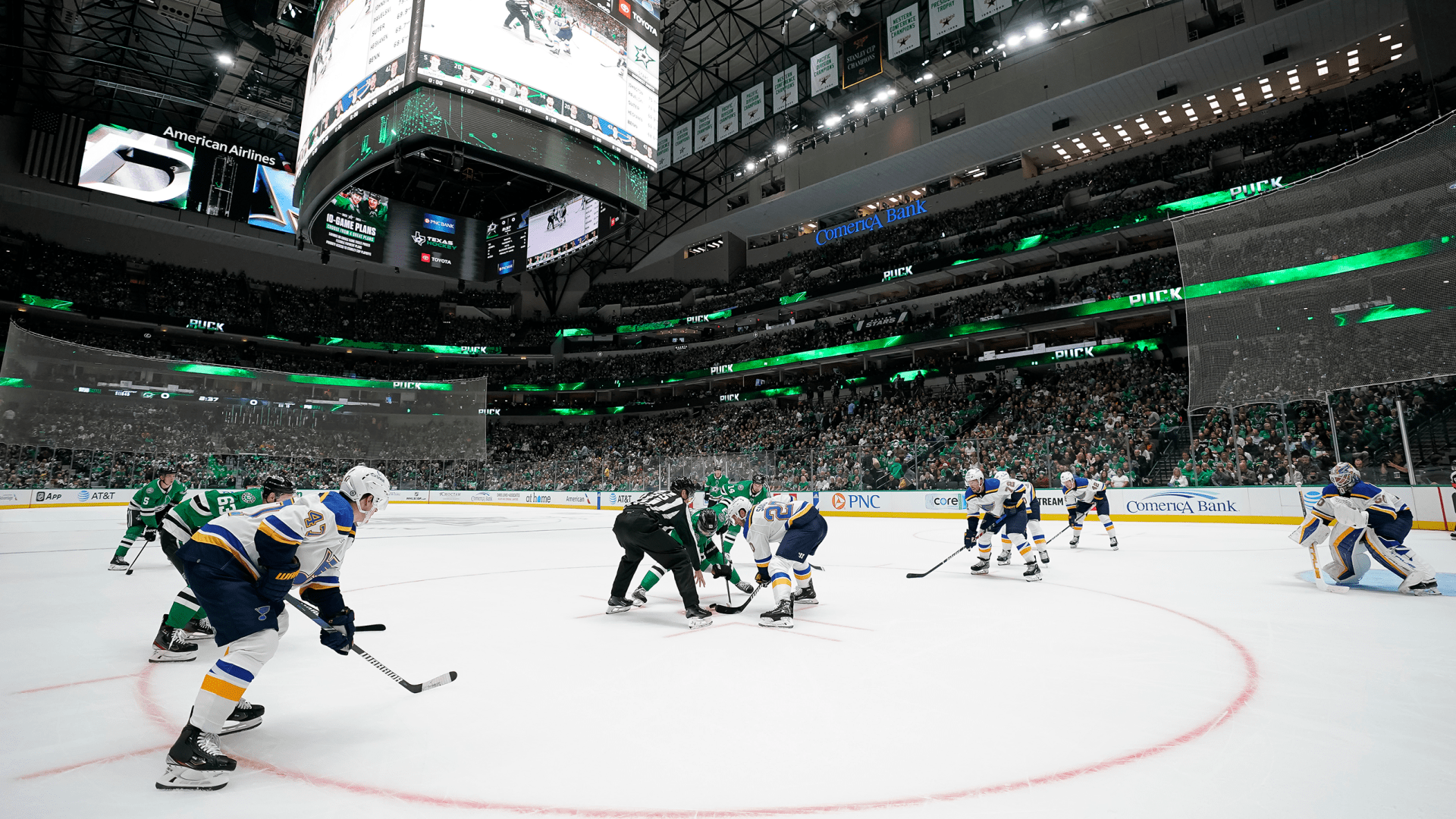american-airlines-arena-hockey