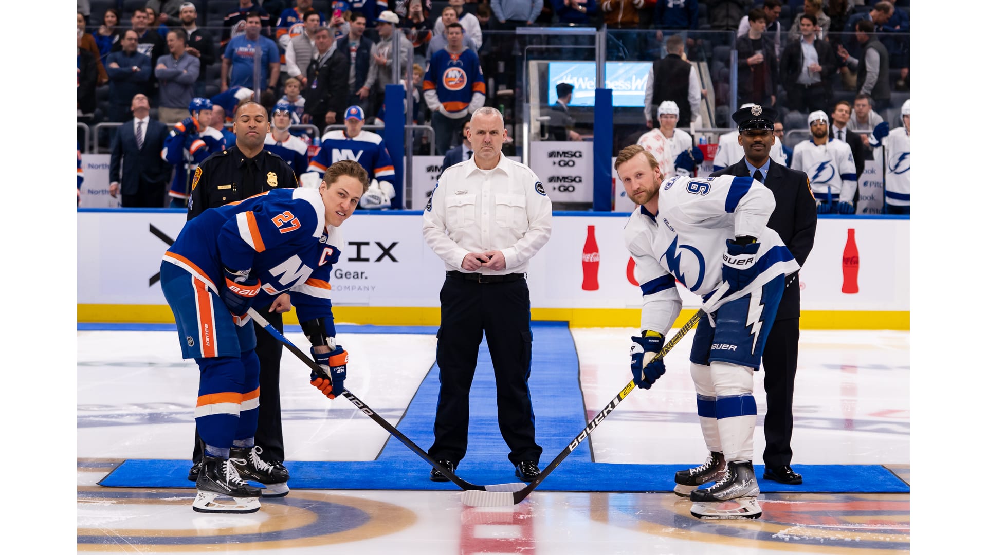 Tampa bay lightning hockey team hi-res stock photography and