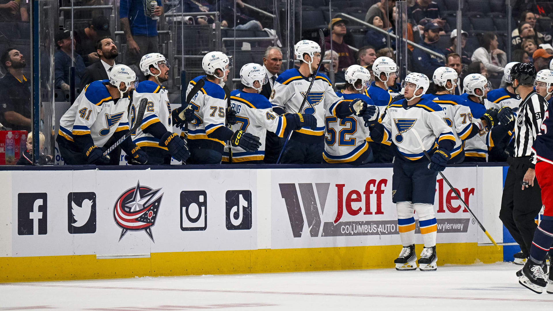 St. Louis Blues NHL Fan Jackets