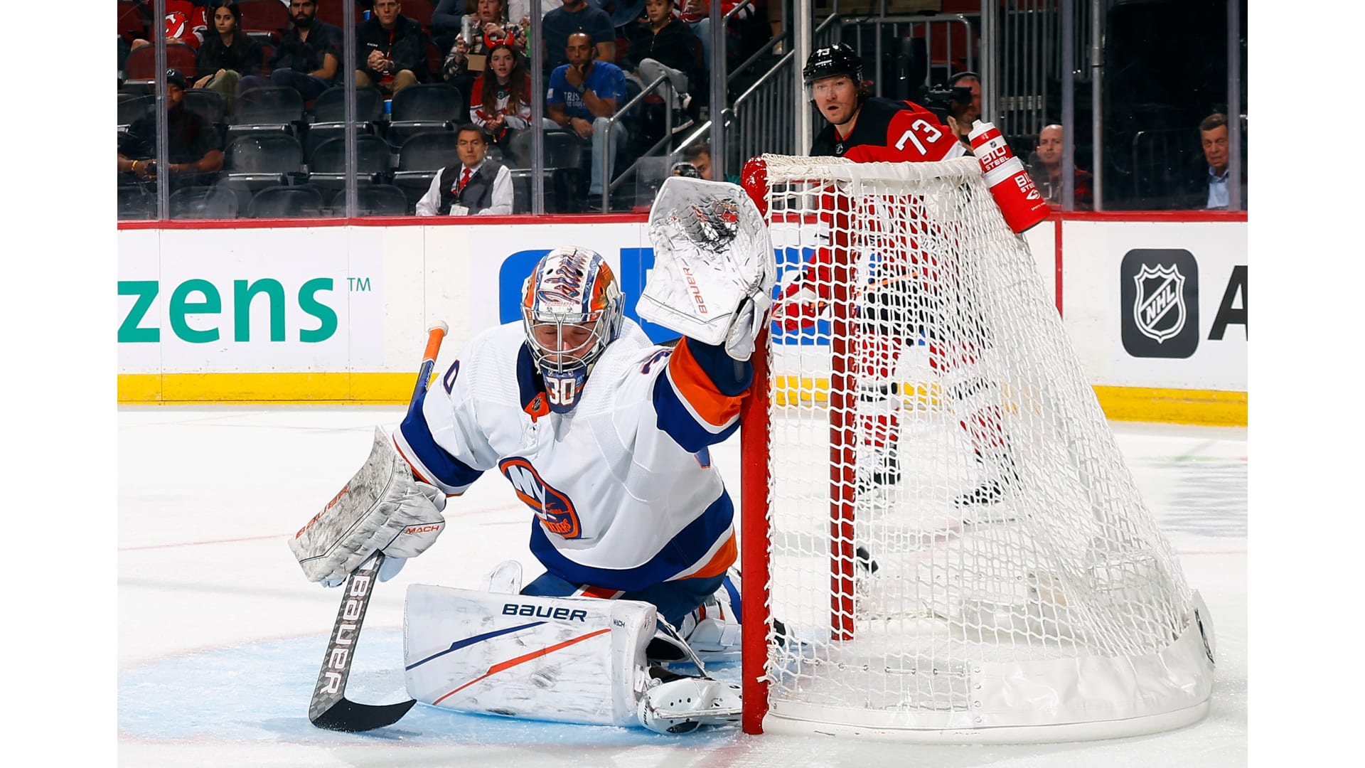 Photos: Devils 6, Islanders 5