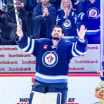 Jetsin Hellebuyck saavutti komean rajapyykin