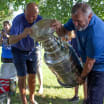 Bob Plager takes Stanley Cup to brother's final resting place