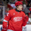Marco Kasper trifft in der Sunshine Hockey League im Lacrosse-Stil