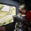 Forsling fait faire un tour d’hélicoptère à la Coupe Stanley
