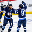 Les Jets prennent l'avance à l'arrachée Blues
