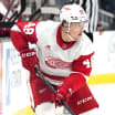 Detroit Red Wings forward Jonatan Berggren bötfälls för cross-checking