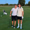 Moritz Seider und Tim Stuetzle gehen mit Fussballer golfen