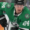 Dallas Stars Roope Hintz leaves Game 2 with injury