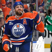 Three Stars of the Week - Maschine Leon Draisaitl - Arbeiter Lian Bichsel