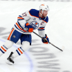 Connor McDavid skates with Edmonton for 1st time since injury