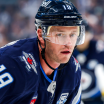 Toews a savouré ses débuts chez les Jets malgré la défaite