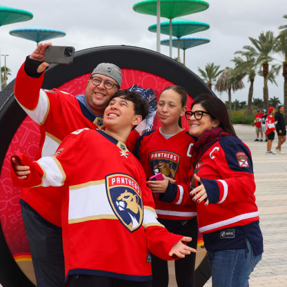 Traffic, fan festival and other things about the NHL Heritage