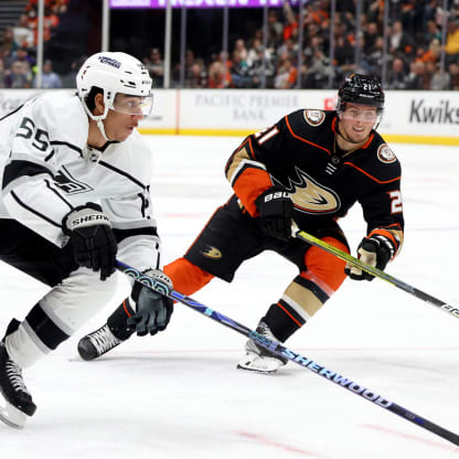 Watch: Jaime Jarrín Drops Puck At L.A. Kings Game For Dodgers