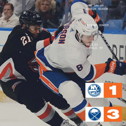 Nelson leads Isles to 4th straight win, 3-1 over Blackhawks