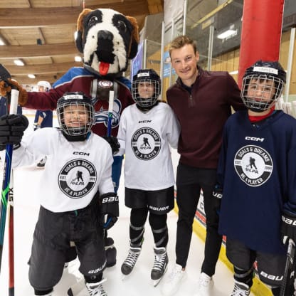 Makar, NHLPA give out free hockey gear to Colorado kids