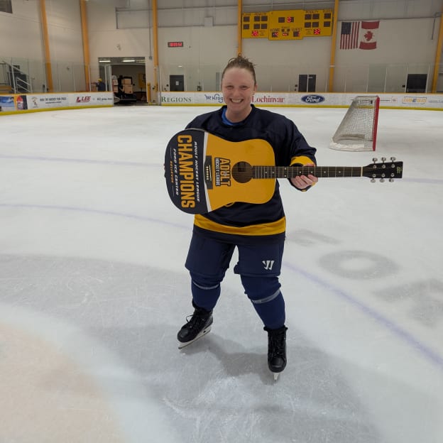 Julie Cummings | Women's League Player