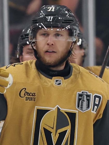 Karlsson till operation med bruten handled