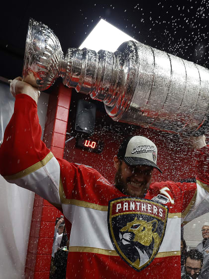 Barkov nauttii rennoista mestaruusjuhlista