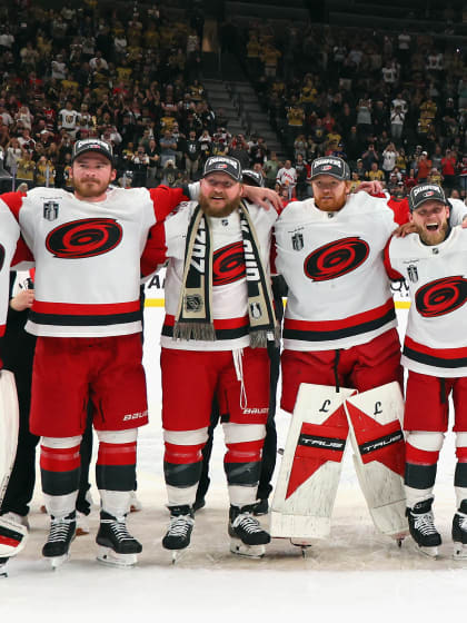 Hurricanes a obhajoba
